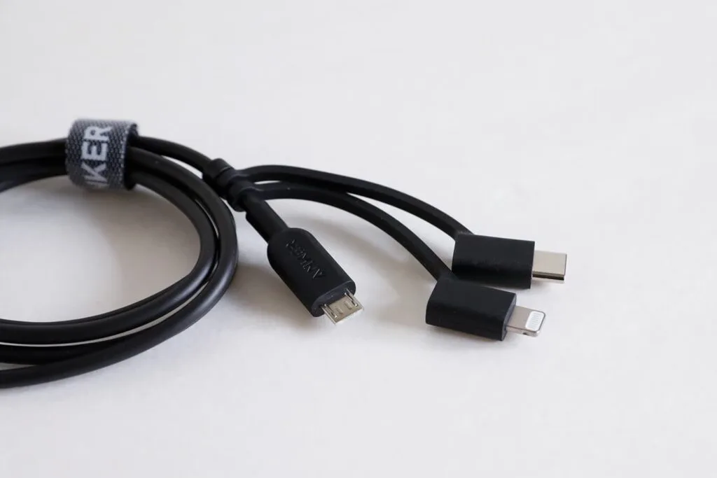 Anker PowerLine II 3 in 1 Cable 1