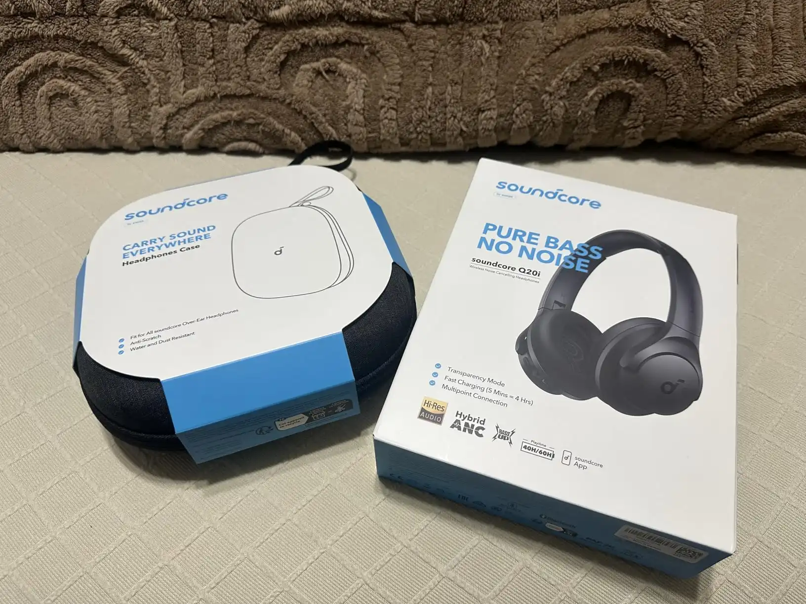 کیف هدفون انکر Anker Soundcore Headphones Case T00Z2 1 کیف هدفون انکر Anker Soundcore Headphones Case T00Z2